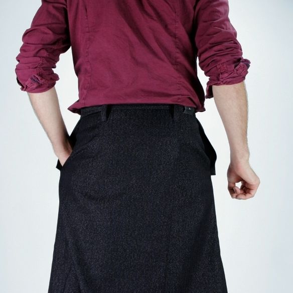 Umebosi jupe masculine longue