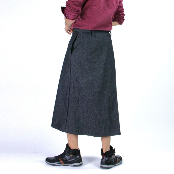 Umebosi jupe masculine longue