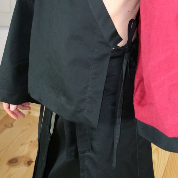 urban genderfluide black kimono