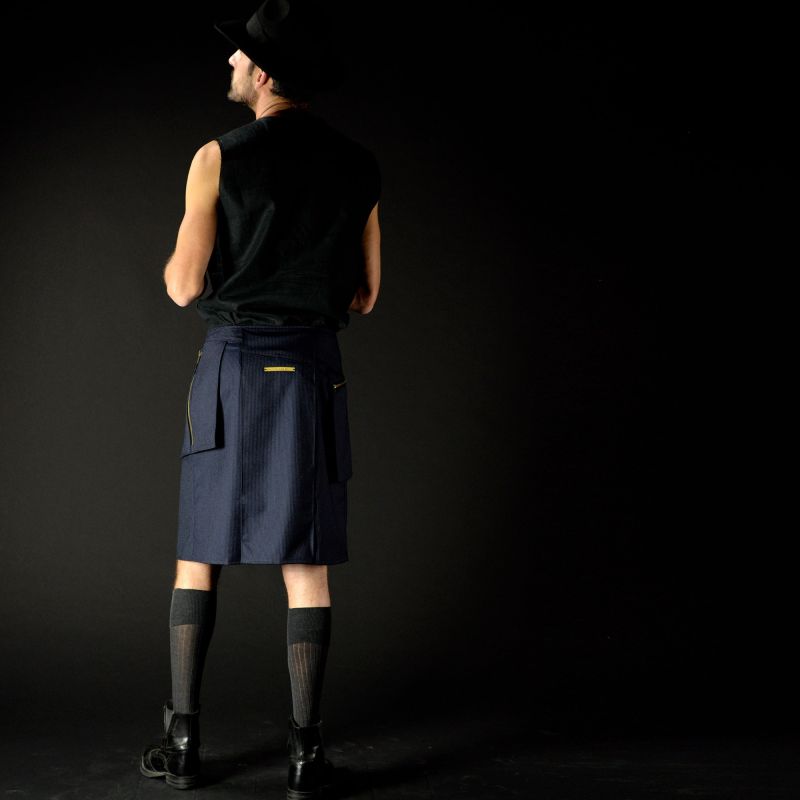 LAMIUM ALBUM neo-kilt à poches zippées