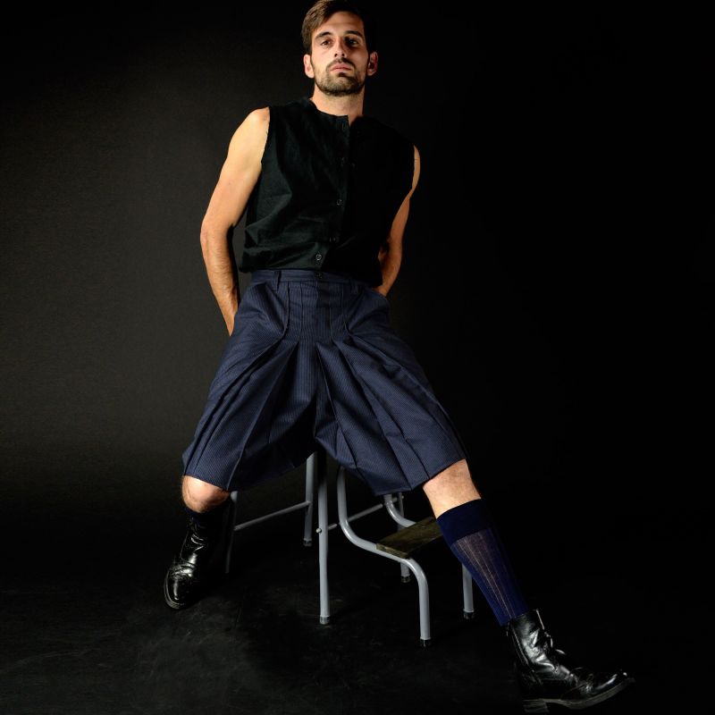 VISCUM ALBUM short cut neo-kilt with hakama pleats