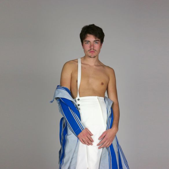 jupe bretelle blanche unisexe