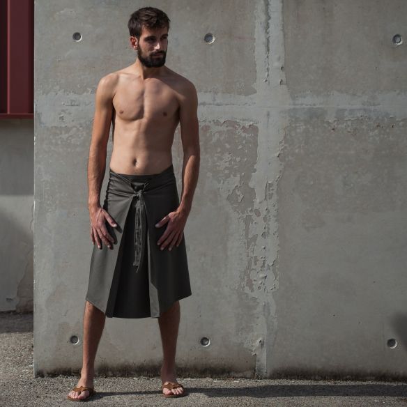 jupe pour homme à plis SUSHI