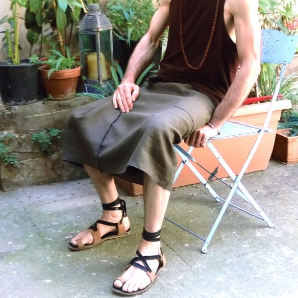 half-length viril loincloth with herbal shade