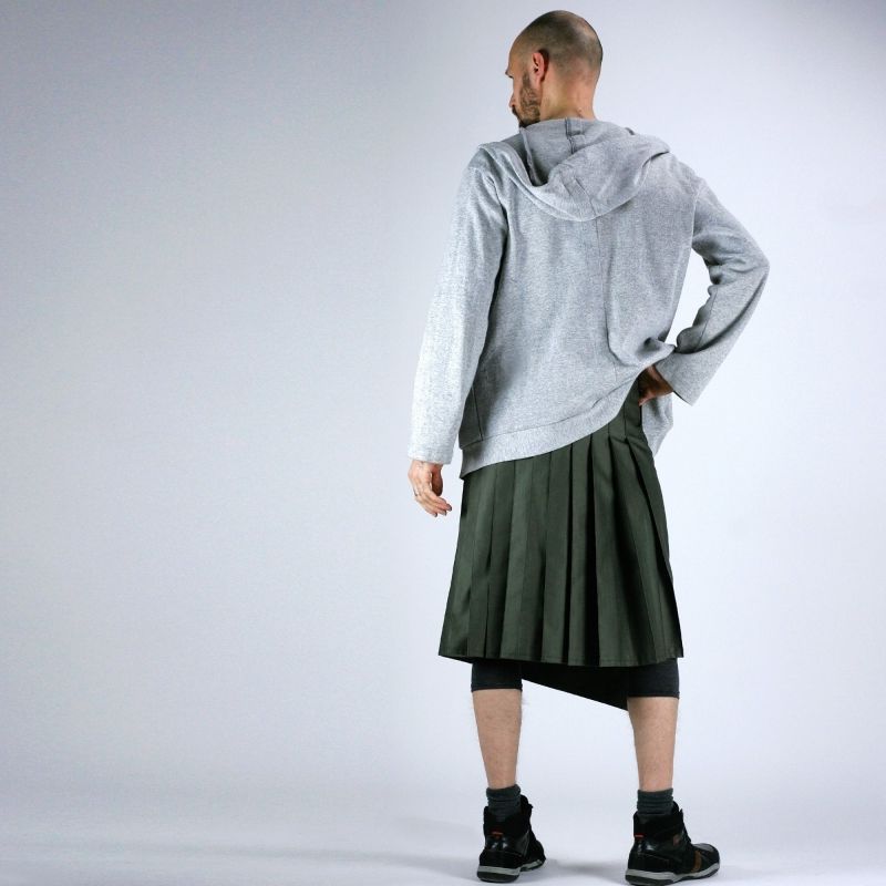 pleated black kilt for men