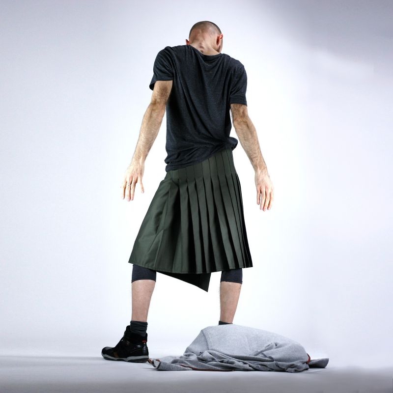 pleated black kilt for men