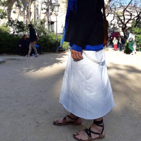half-long gender fluide skirt look jungle
