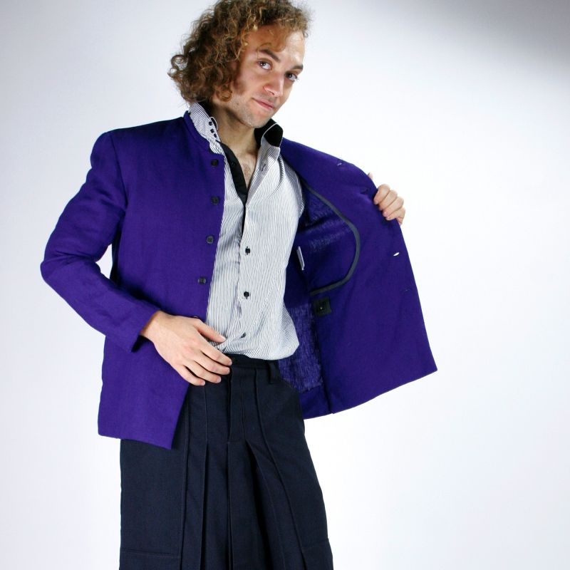 Veste homme à col mao en lin indigo minimaliste