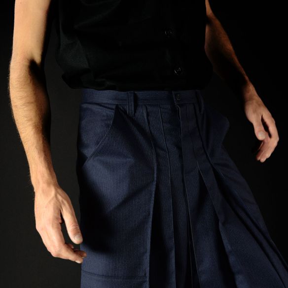 1 VISCUM ALBUM short cut neo-kilt, blue, Size42 1 VISCUM ALBUM short cut neo-kilt, blue, Size42