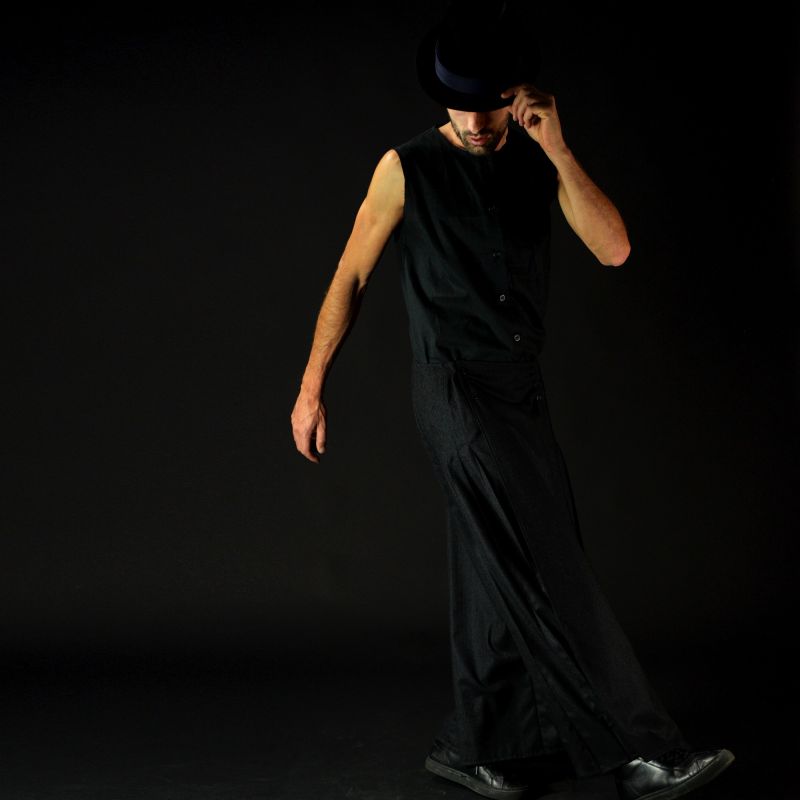 1 ARTEMISIA ALBA neo-kilt long, Noir, T44