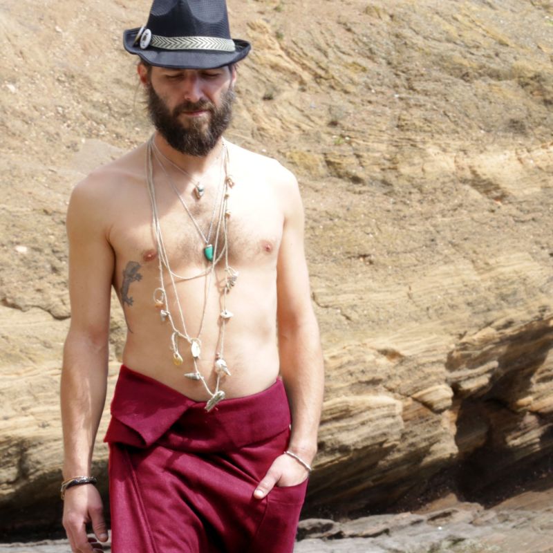 jupe à nouer en lin rouge pour homme 2